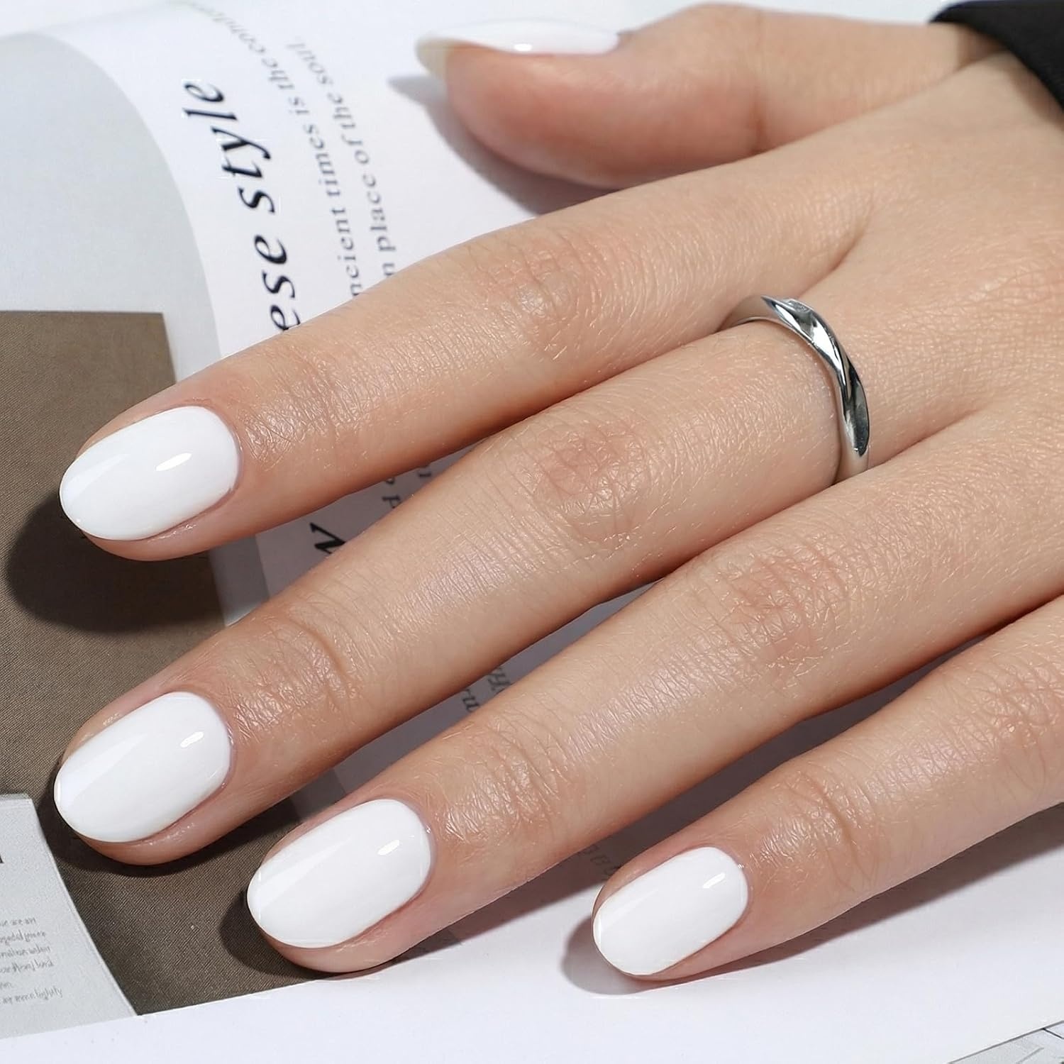 image:imageUNA GELLA Short Squoval Press On Nails 32Pcs 16 Sizes Soft Gel Round Fake Nails with Silver Cat Eye Effect Light Pink Reusable Artificial Stick On Nails Kit with Glue and Adhesive TabsCloud Muse