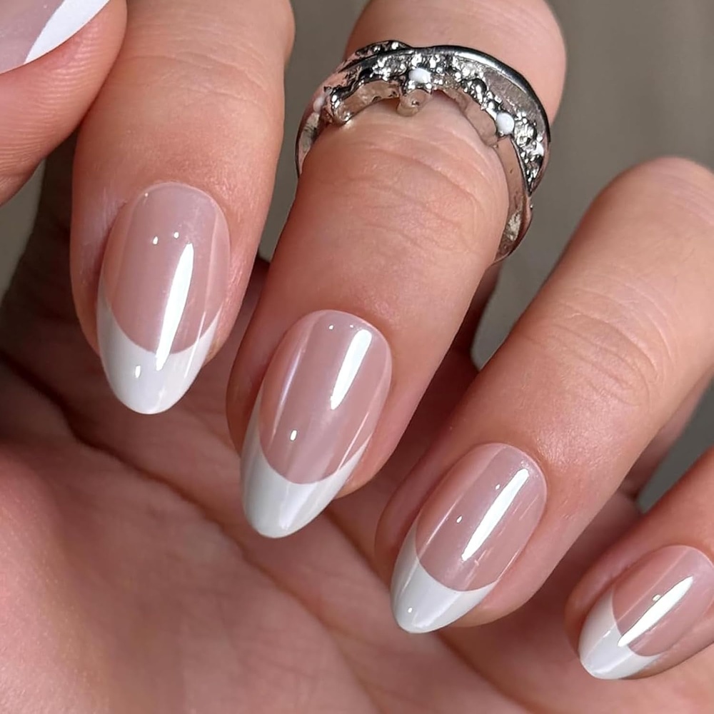 image:imageUNA GELLA Almond Press On Nails  32Pcs 16 Sizes Pastel Lilac Lavender Fake Nails with Glue and Adhesive Tabs Opaque Reusable Glue On Nails Kit for Women ManicureAChrome French